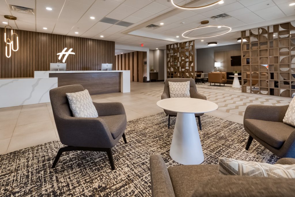 Lobby of Holiday Inn Nashville Airport